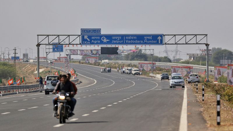 India opens first phase of longest expressway from Delhi to Mumbai | CNN