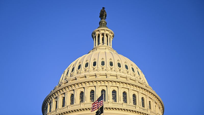 NextImg:Senators blast Big Tech companies over kids' safety amid renewed push for legislation | CNN Business