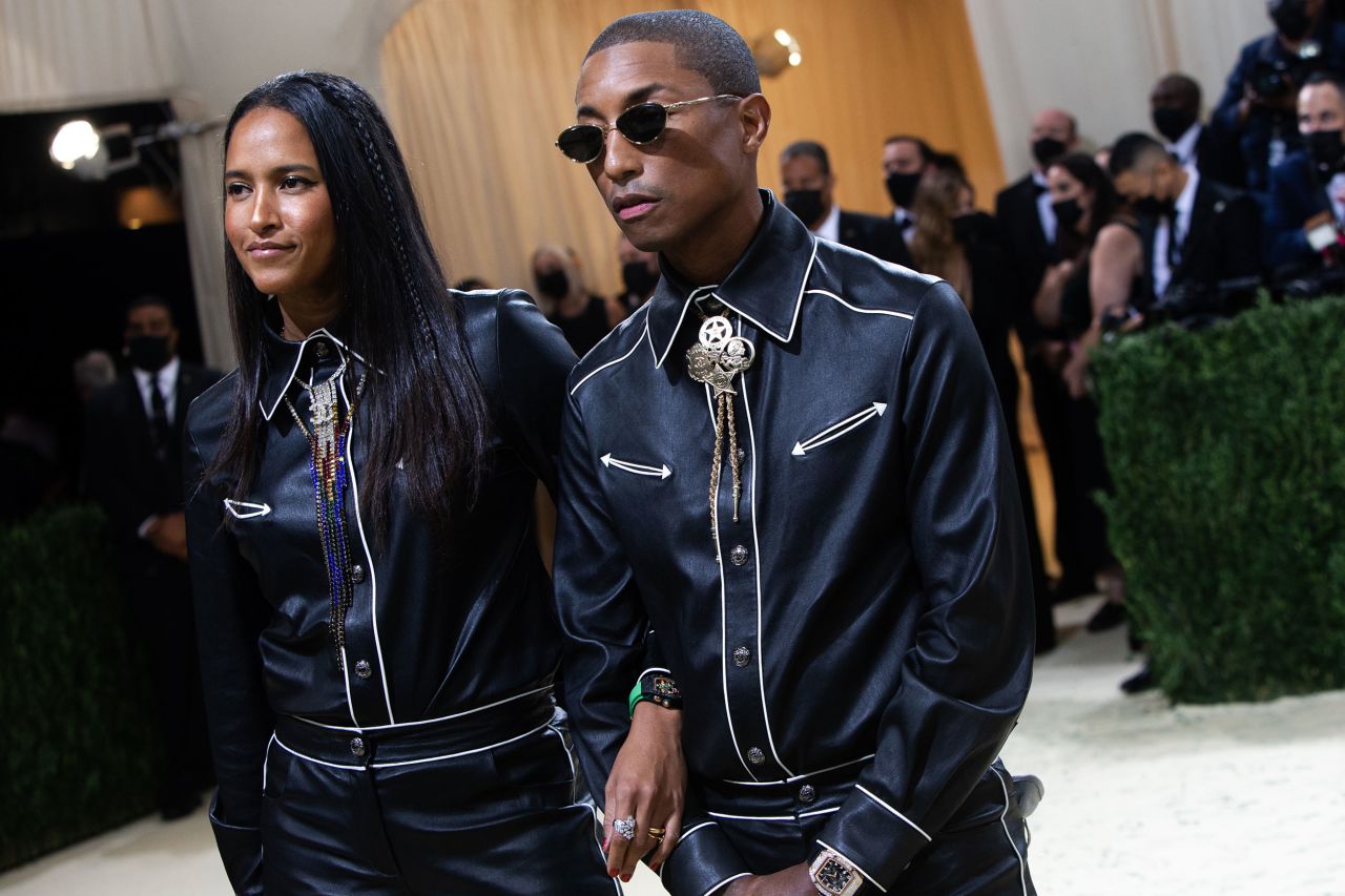 Pharrell Williams and his wife Helen Lasichanh at the 2021 Met Gala. 