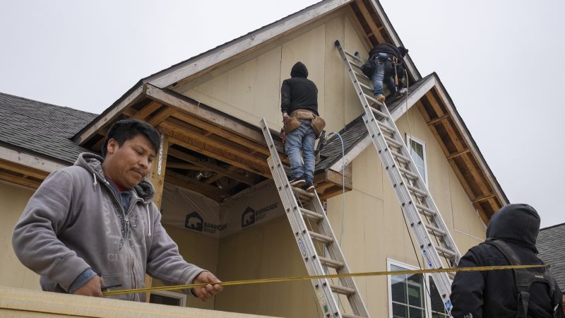 NextImg:Home builder sentiment sees biggest monthly jump since 2013 | CNN Business