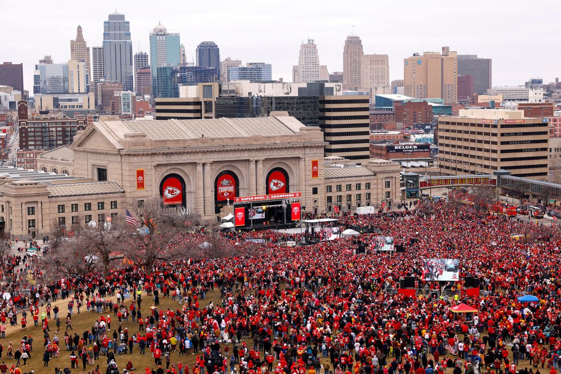 Kansas City Chiefs fans wait for a rally to begin.