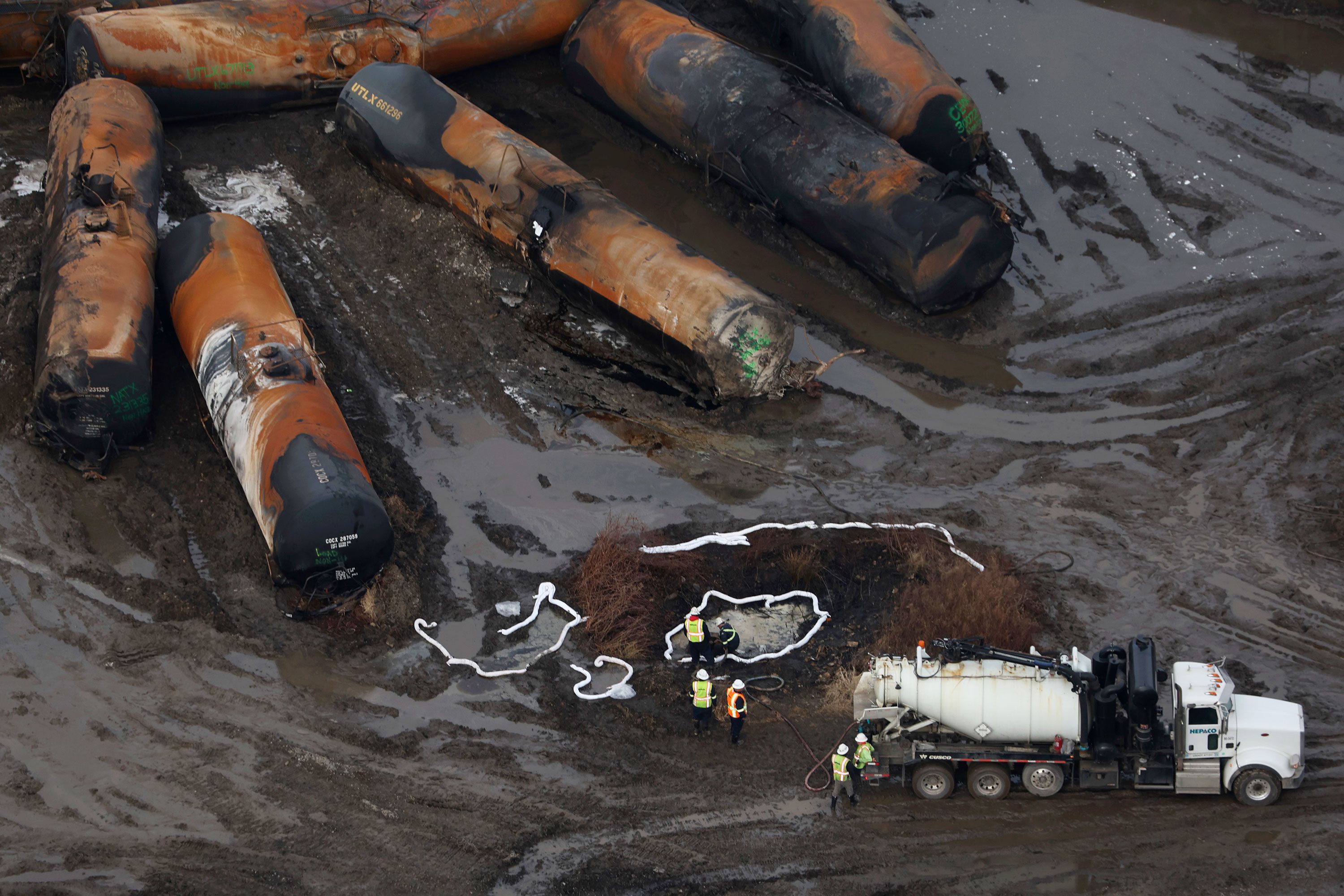 What to know about toxic chemicals on trains and derailment risk | CNN What to know about toxic chemicals on trains and derailment risk | CNN