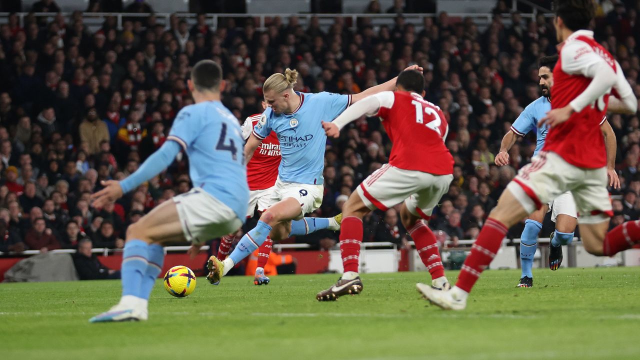 Erling Haaland gives Manchester City a two-goal lead against Arsenal.