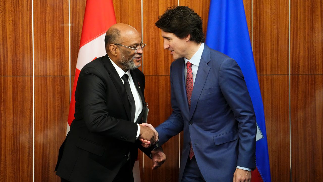 Prime Minister Justin Trudeau, right, takes part in a bilateral meeting with Prime Minister of Haiti Ariel Henry during the Conference of Heads of Government of the Caribbean Community (CARICOM) in Nassau, Bahamas, on Thursday. 