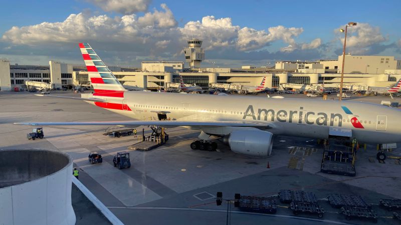 NextImg:American Airlines flight crew in JFK runway incursion will comply with NTSB subpoena | CNN