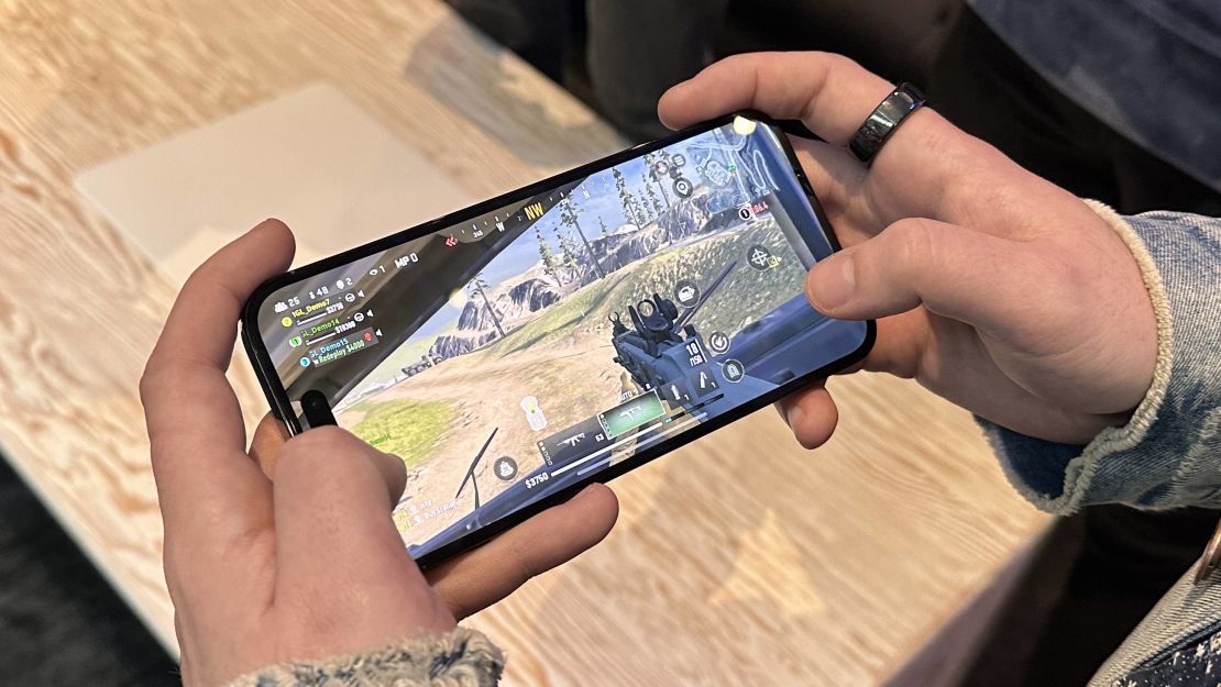 Call of Duty Warzone Mobile iOS and Android release DATE and early