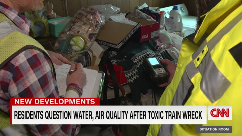 Ohio train crash: community distrust | CNN