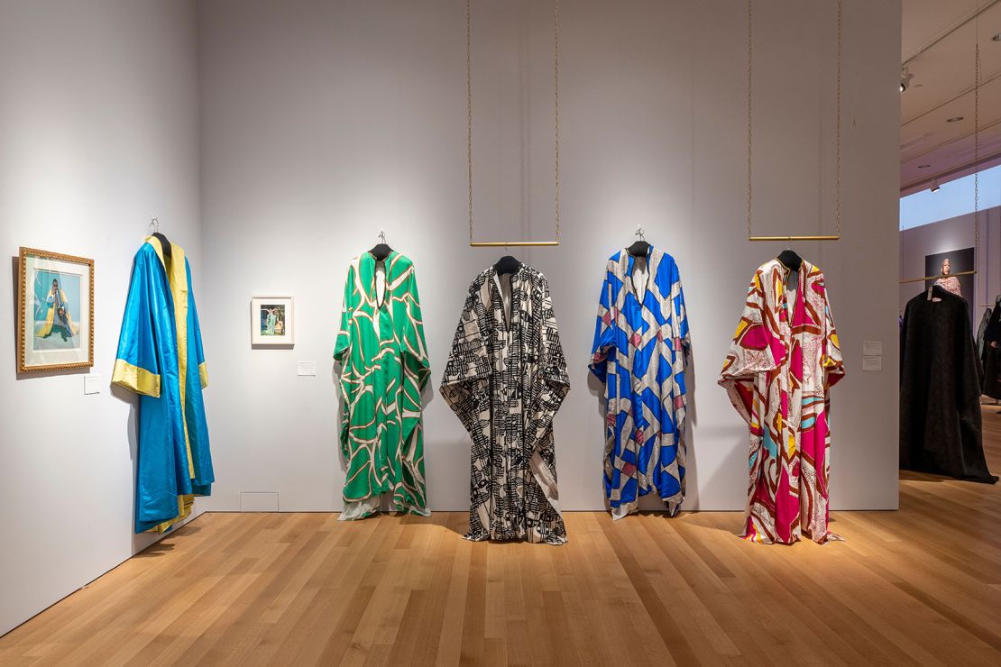 André Leon Talley’s possessions fetch almost $3.6 million at auction | CNN