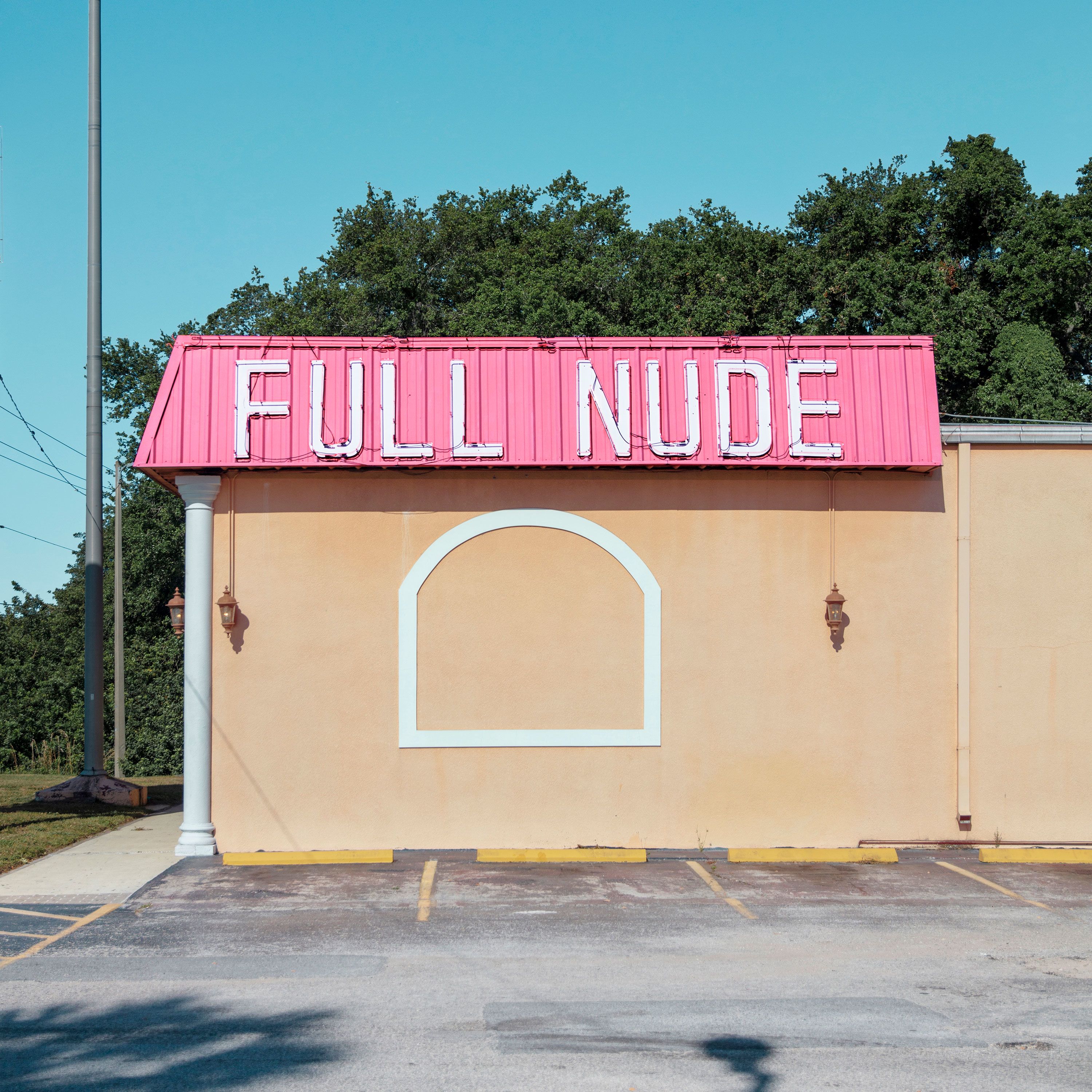 A French photographer offers an unexpected view of the United States —  through its many strip clubs | CNN