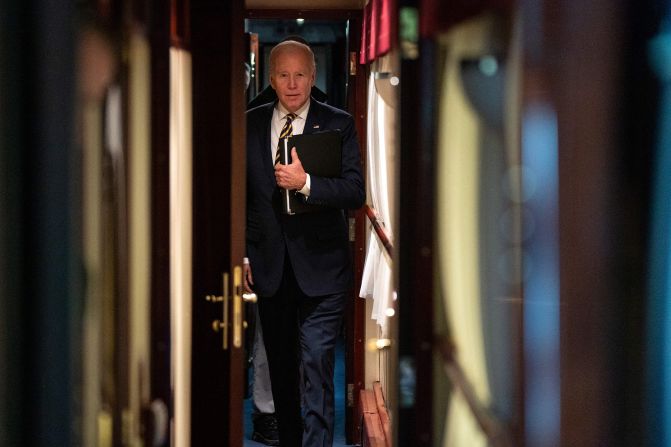 After meeting with Zelensky, Biden walks down a train corridor to his cabin. He took a <a href="index.php?page=&url=https%3A%2F%2Fwww.cnn.com%2F2023%2F02%2F20%2Fpolitics%2Fpresident-biden-kyiv-trip%2Findex.html" target="_blank">nearly 10-hour train ride</a> from Poland into Kyiv.