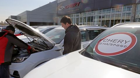 Chinese car maker Chery's showroom in Moscow on 18 April, 2022. The company is one of several from China that have jumped into Russia's top 10 passenger vehicle brands over the past year.