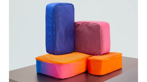 Away aura packing cubes cnnu