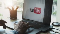 YouTube website STOCK