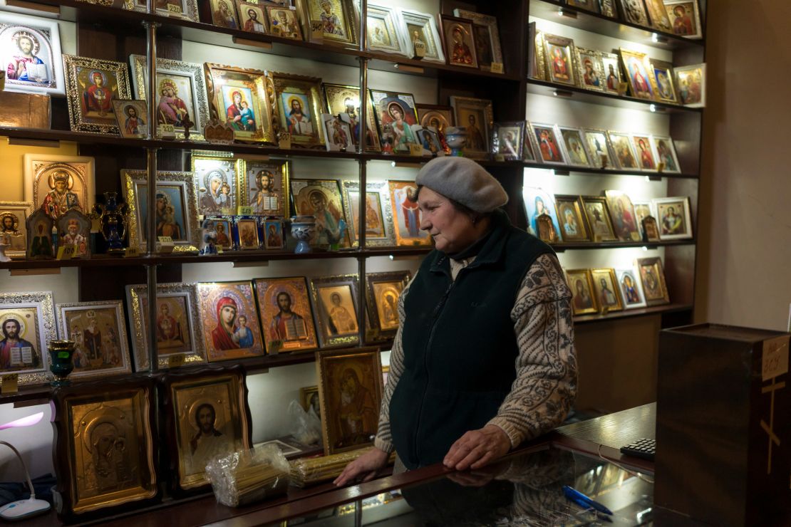 Tetiana Yeshchenko rarely went to church before Russia's invasion. Now she works at St. Andrew's. 