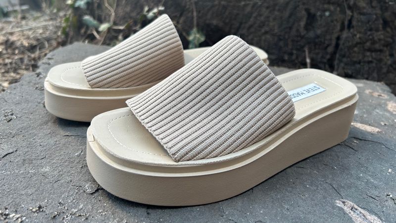 Nike slides outlet target