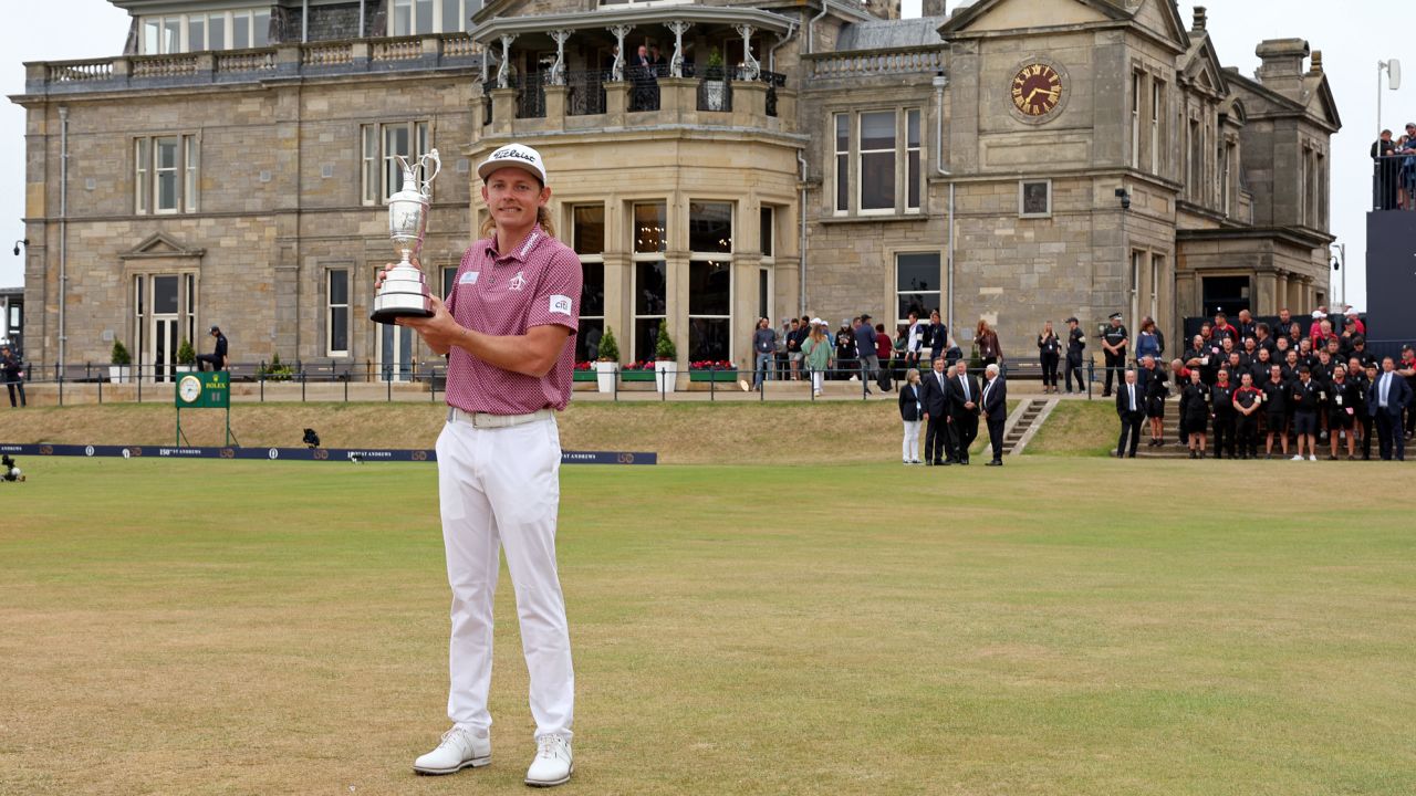Smith poses with the Claret Jug.