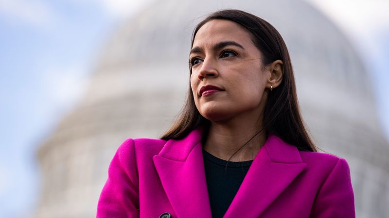 NextImg:AOC says Feinstein should resign, won't primary Gillibrand in 2024 | CNN Politics