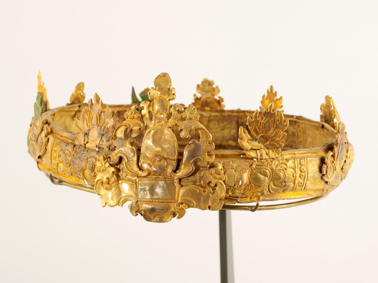 Dozens of Cambodian crown jewels were among the pieces returned.