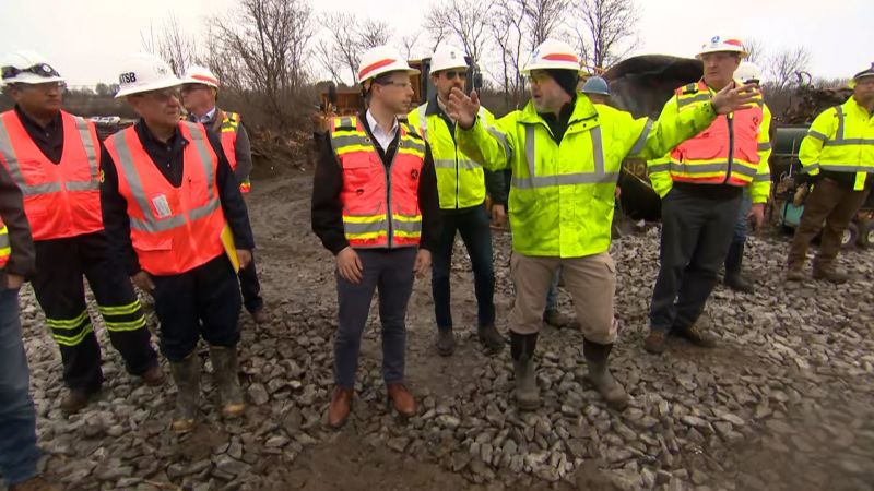 Transportation Secretary Buttigieg visits site of Ohio toxic train wreck as NTSB will soon release a preliminary report – CNN