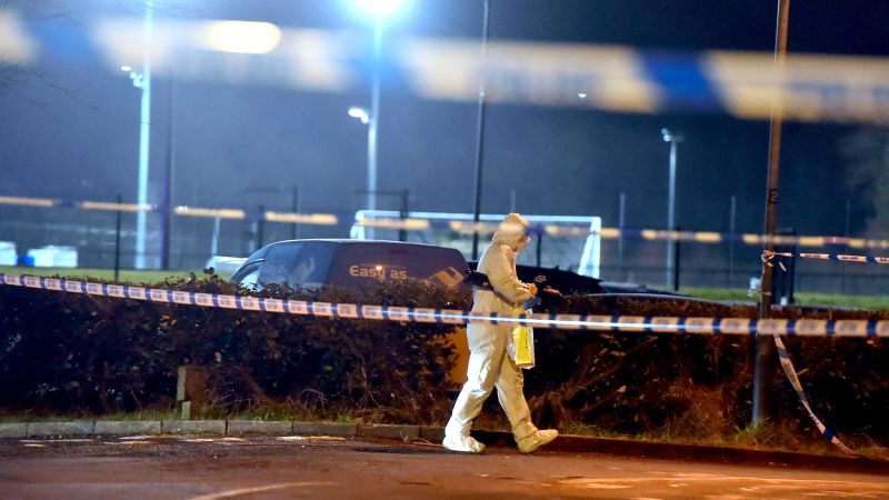NextImg:Three men arrested after Northern Ireland detective shot | CNN