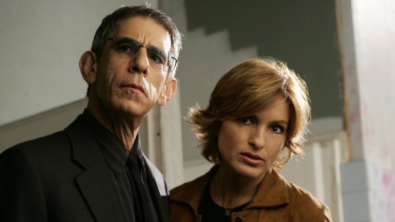 NextImg:Mariska Hargitay pays tribute to Richard Belzer | CNN