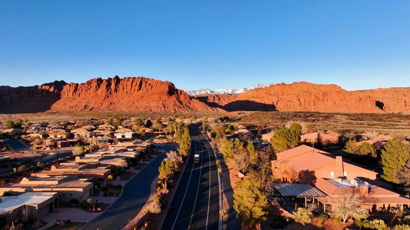NextImg:The fastest growing metro in the US is looking to a shrinking reservoir to keep the boom going | CNN