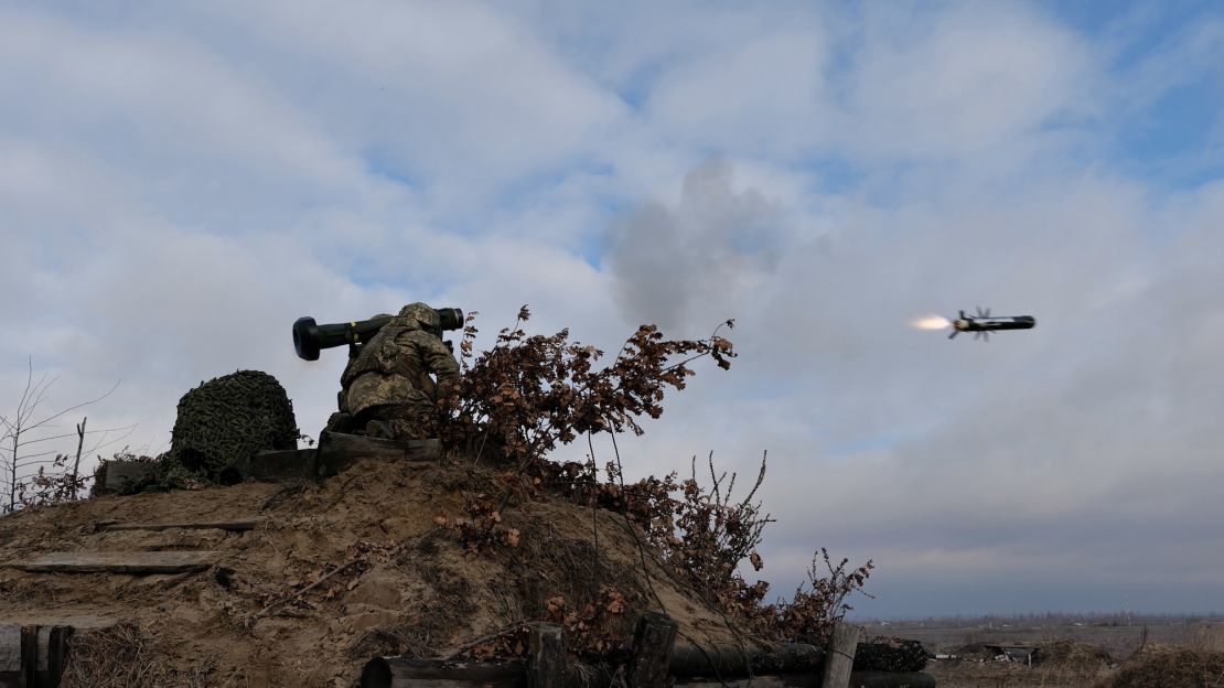 Ukrainain forces fire a Javelin anti-tank missile during drills at a training ground in 2022. 
