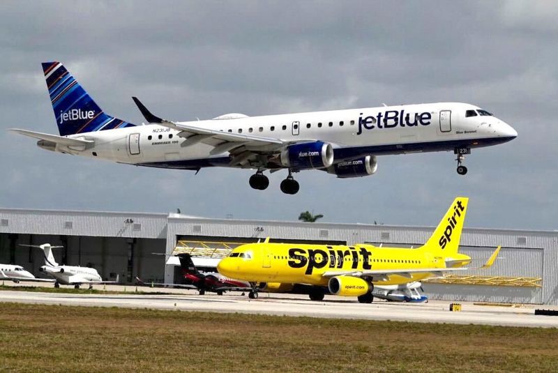 Spirit Airlines shares plunge after judge blocks JetBlue merger