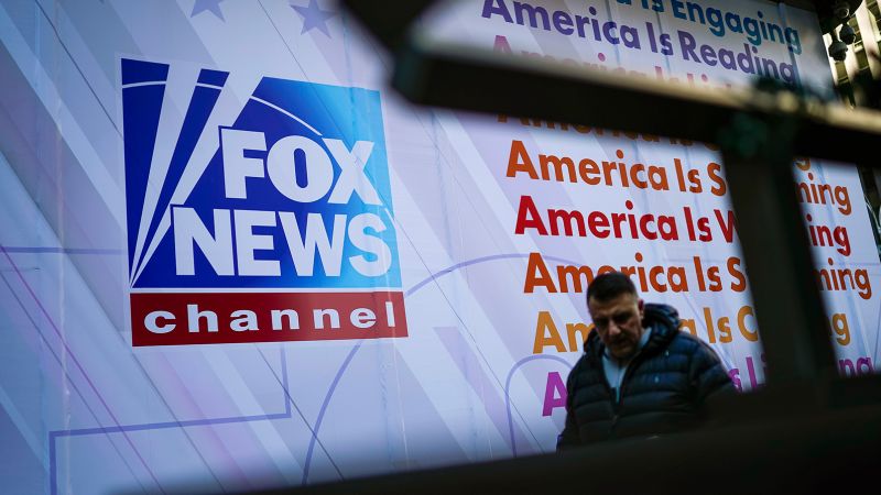 'It's a major blow': Dominion has uncovered 'smoking gun' evidence in case against Fox News, legal experts say | CNN Business
