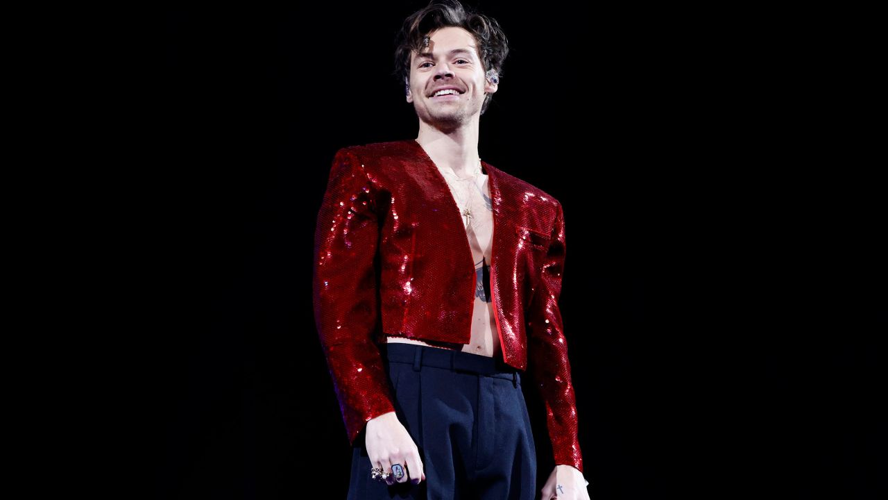 Harry Styles, performing here on Feb. 11, will be required to participate in New Zealand's census.