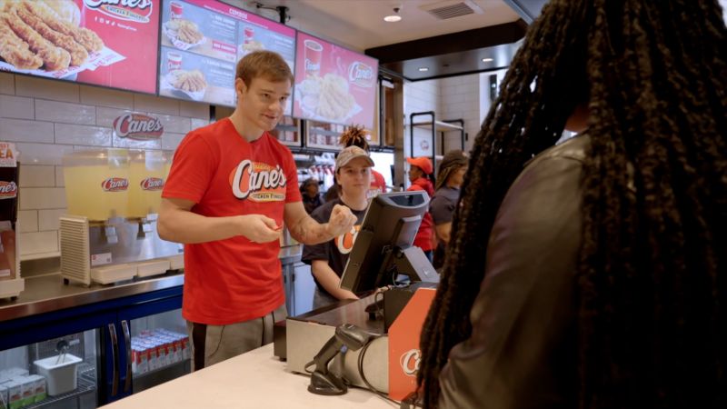 NextImg:Slam Dunk champ Mac McClung lands new job selling chicken | CNN