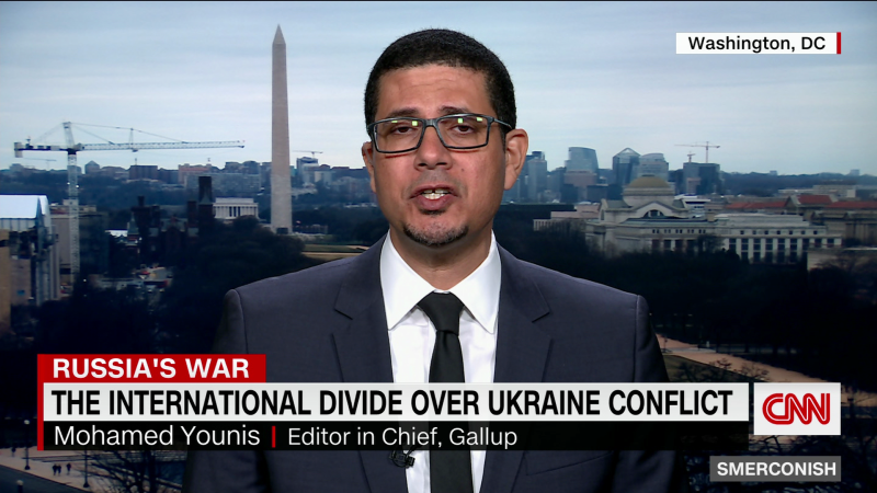 NextImg:Pollster: Russians not feeling pain from sanctions | CNN