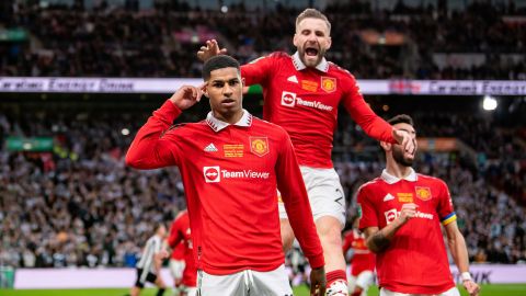 Rashford celebrates after Manchester United's second goal in the Carabao Cup final.