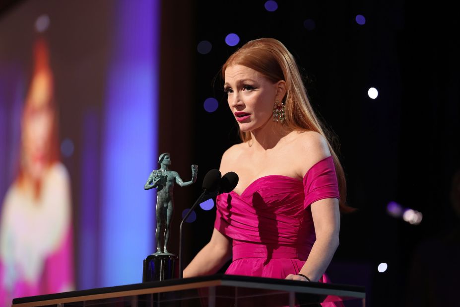 Jessica Chastain accepts the outstanding performance by a female actor in a television movie or limited series award for "George & Tammy." 