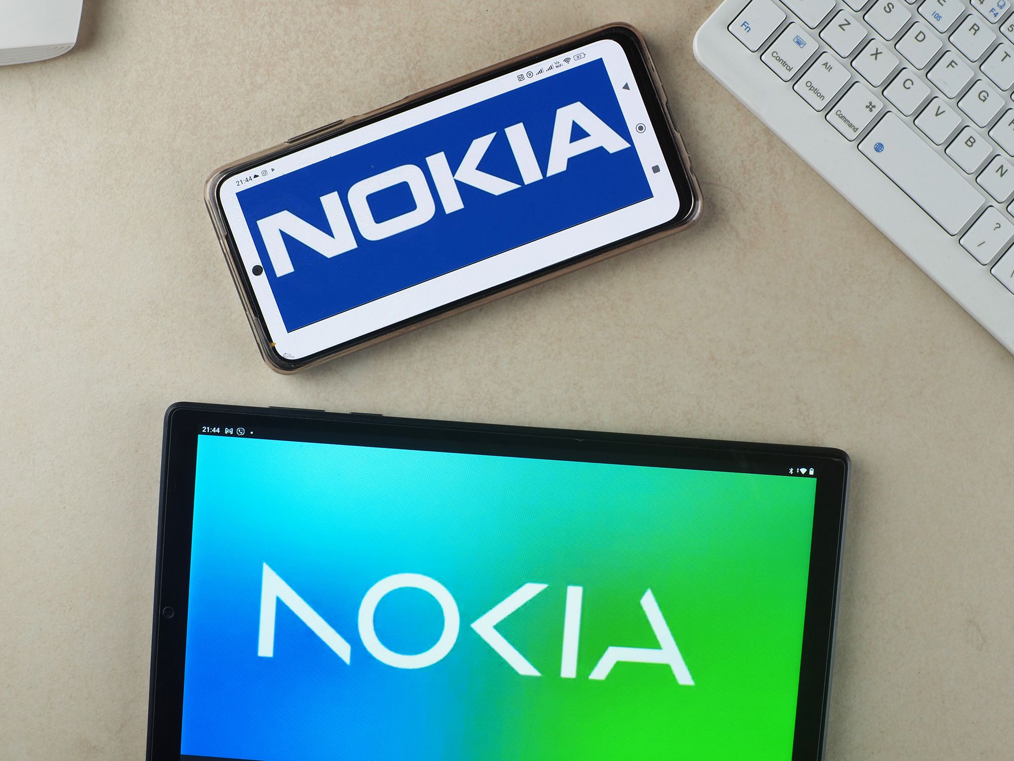 Nokia redesigns iconic logo to remind the world it\'s not a phone ...