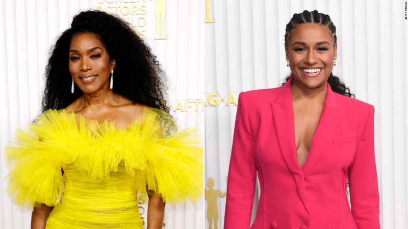 NextImg:Angela Bassett checked on Ariana DeBose after viral rap | CNN