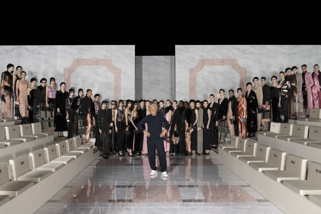 Giorgio Armani staged his show at the small theatre Via Borgonuovo 21.