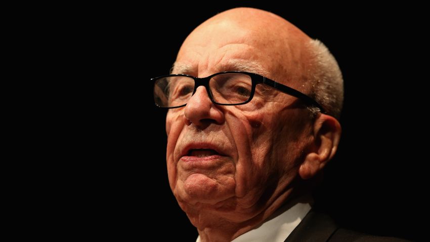 SYDNEY, AUSTRALIA - OCTOBER 31:  News Corp executive chairman, Rupert Murdoch talks on October 31, 2013 in Sydney, Australia. Murdoch delivered the 10th annual lecture at the Lowy Institute's annual black tie event in Sydney.  (Photo by Cameron Spencer/Getty Images)