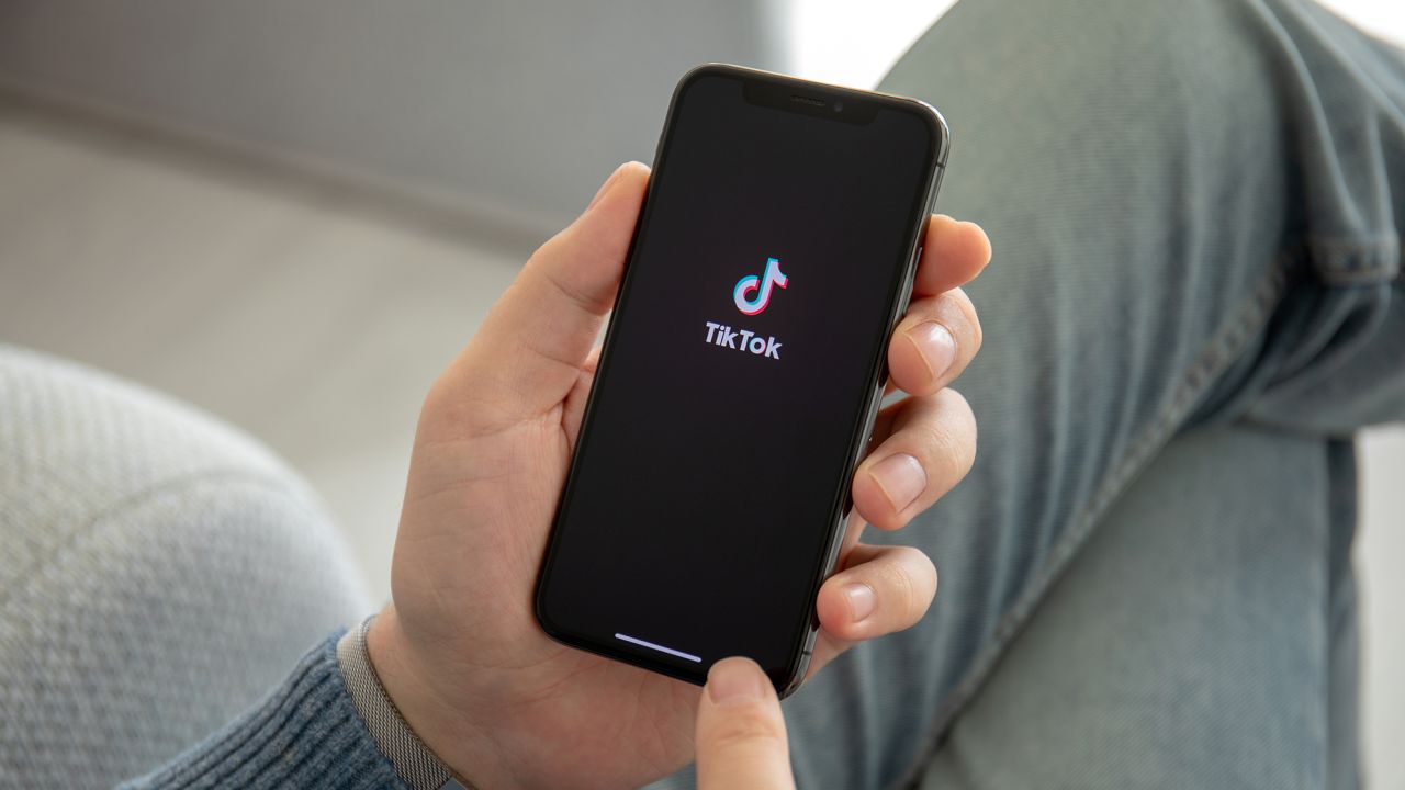 21 TikTok STOCK