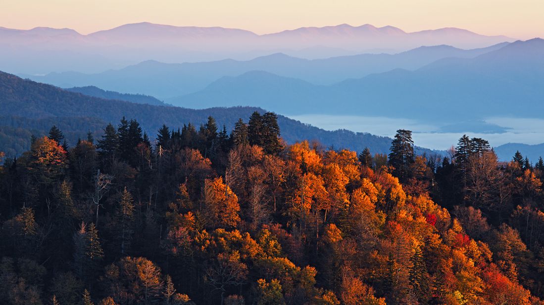 <strong>3. Great Smoky Mountains National Park:</strong> Another sunrise comes to the third-most visited NPS site, which straddles North Carolina and Tennessee. It also holds the distinction of being the most visited national park in 2022. (There are 63 in total).