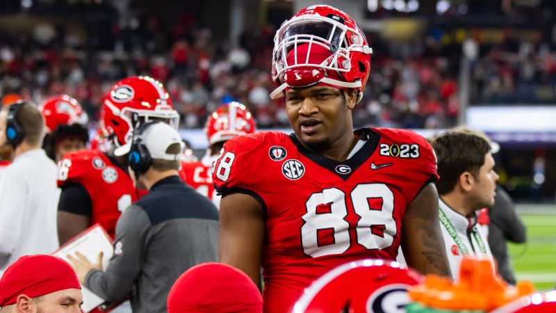 Former UGA football star Jalen Carter sentenced to probation in crash that killed teammate and team staffer | CNN