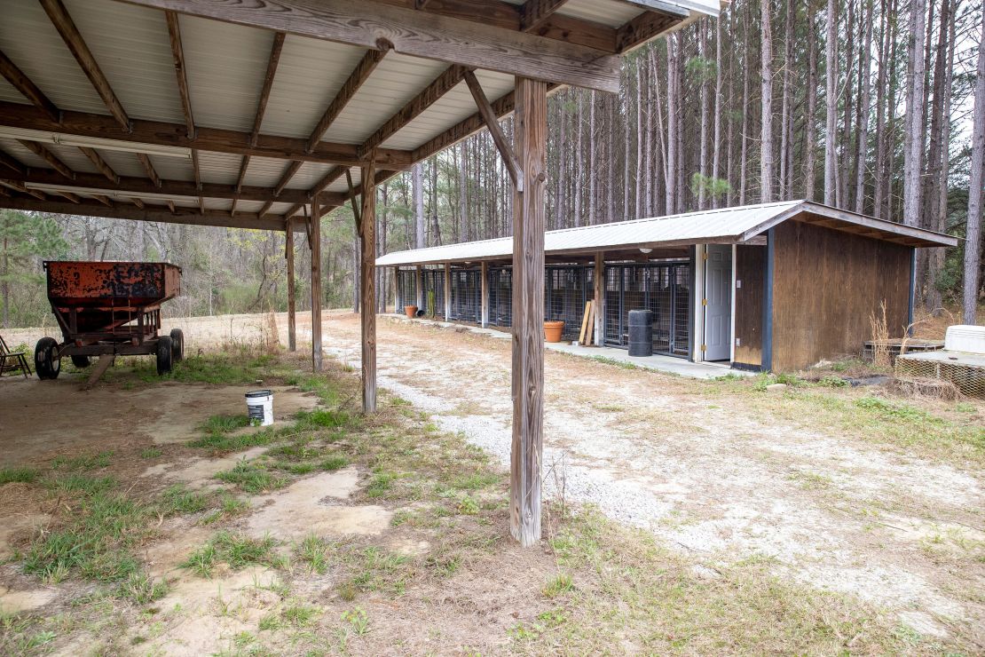 The hangar and dog kennels where the bodies of Paul and Maggie Murdaugh were found are seen on Wednesday, March 1, 2023.