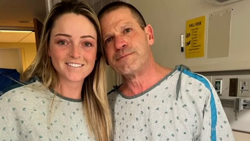 Watch: Daughter secretly becomes kidney donor for her father | CNN