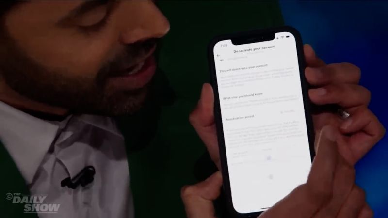 NextImg:'I am free!': Hasan Minhaj quits Twitter live on 'Daily Show' | CNN Business