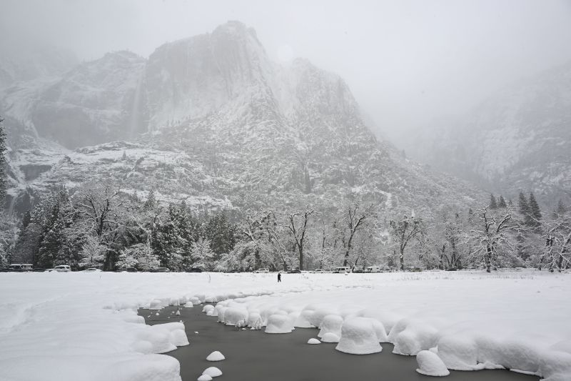 Deep snow closes Yosemite and other California parks CNN