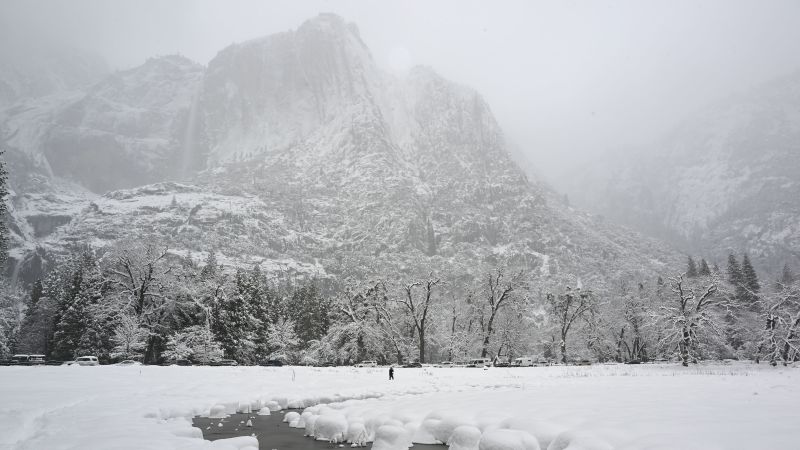 Deep snow closes Yosemite and other California parks | CNN