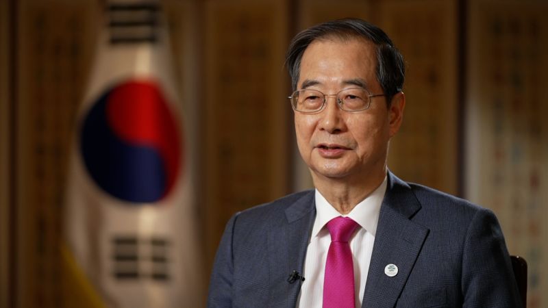 NextImg:CNN Exclusive: South Korea doesn't need nuclear weapons to face the North, prime minister says | CNN