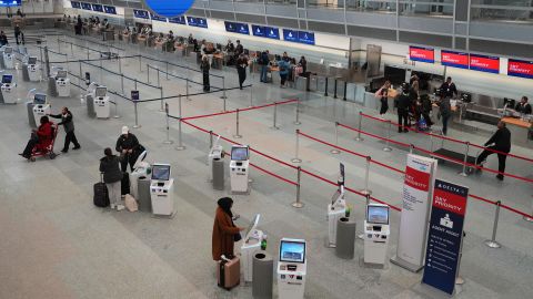 Minneapolis/St Paul International Airport ranks among the world's top airports handling 25 to 40 million passengers per year.