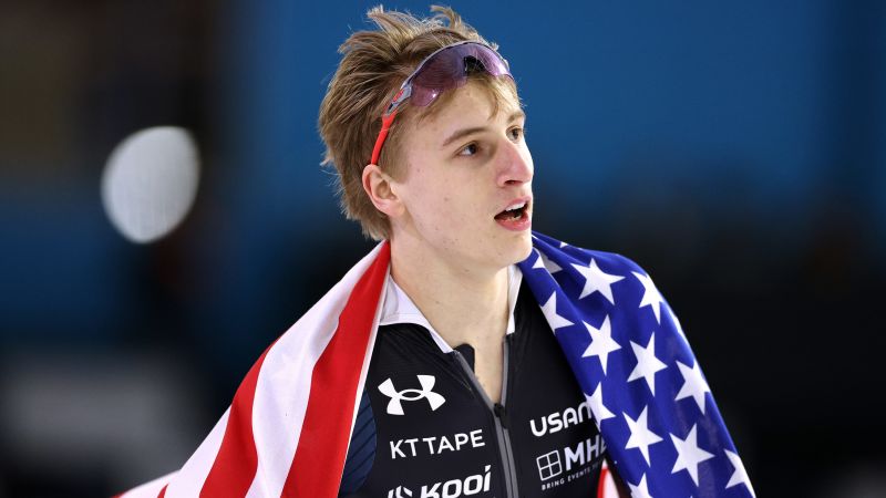 American teenage speed skating sensation Jordan Stolz becomes youngest ever world champion