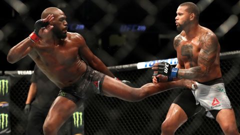 Jon Jones fighting Thiago Santos in 2019.